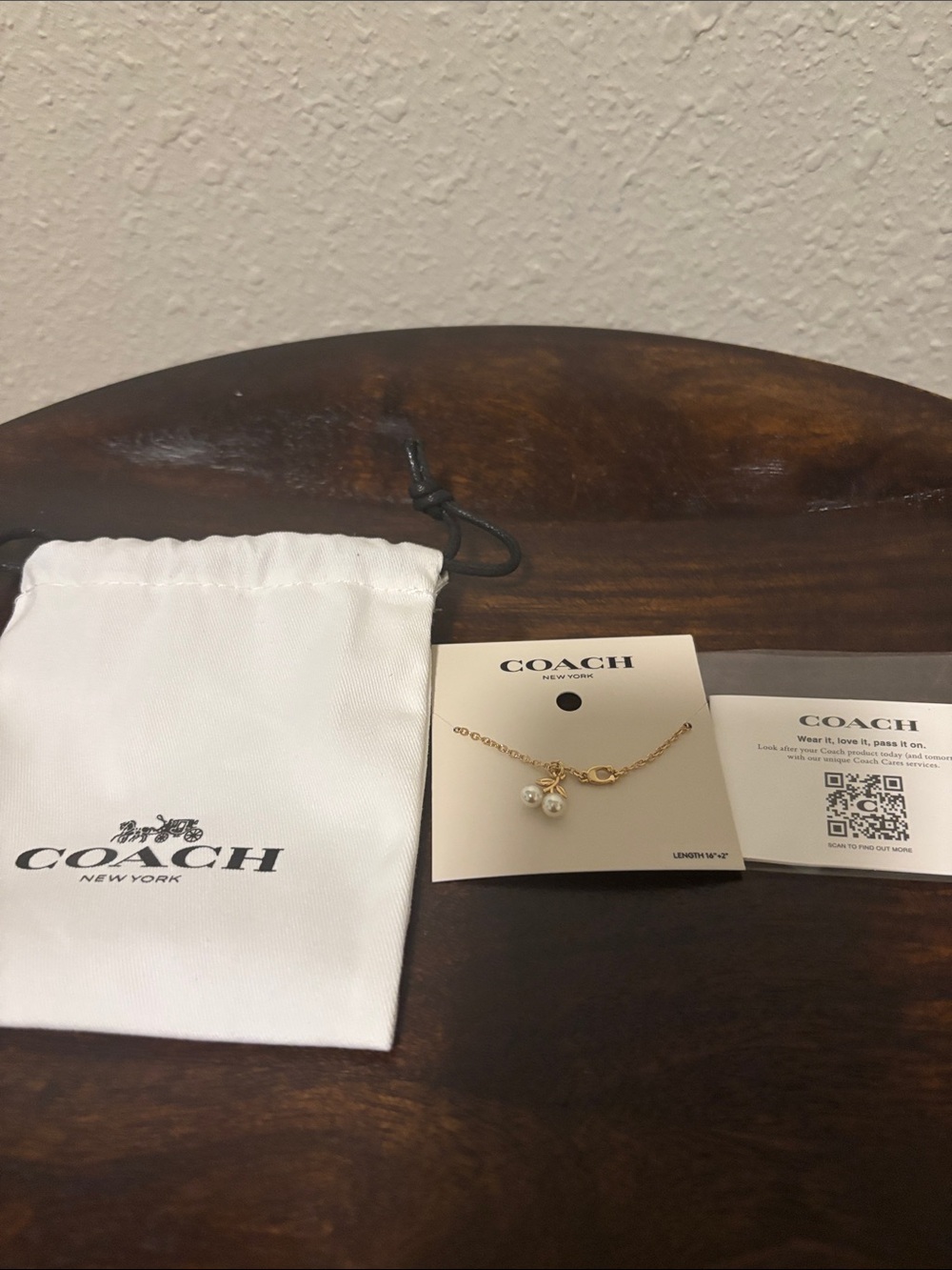 Coach Gold Pearl Pendant Necklace - Gold